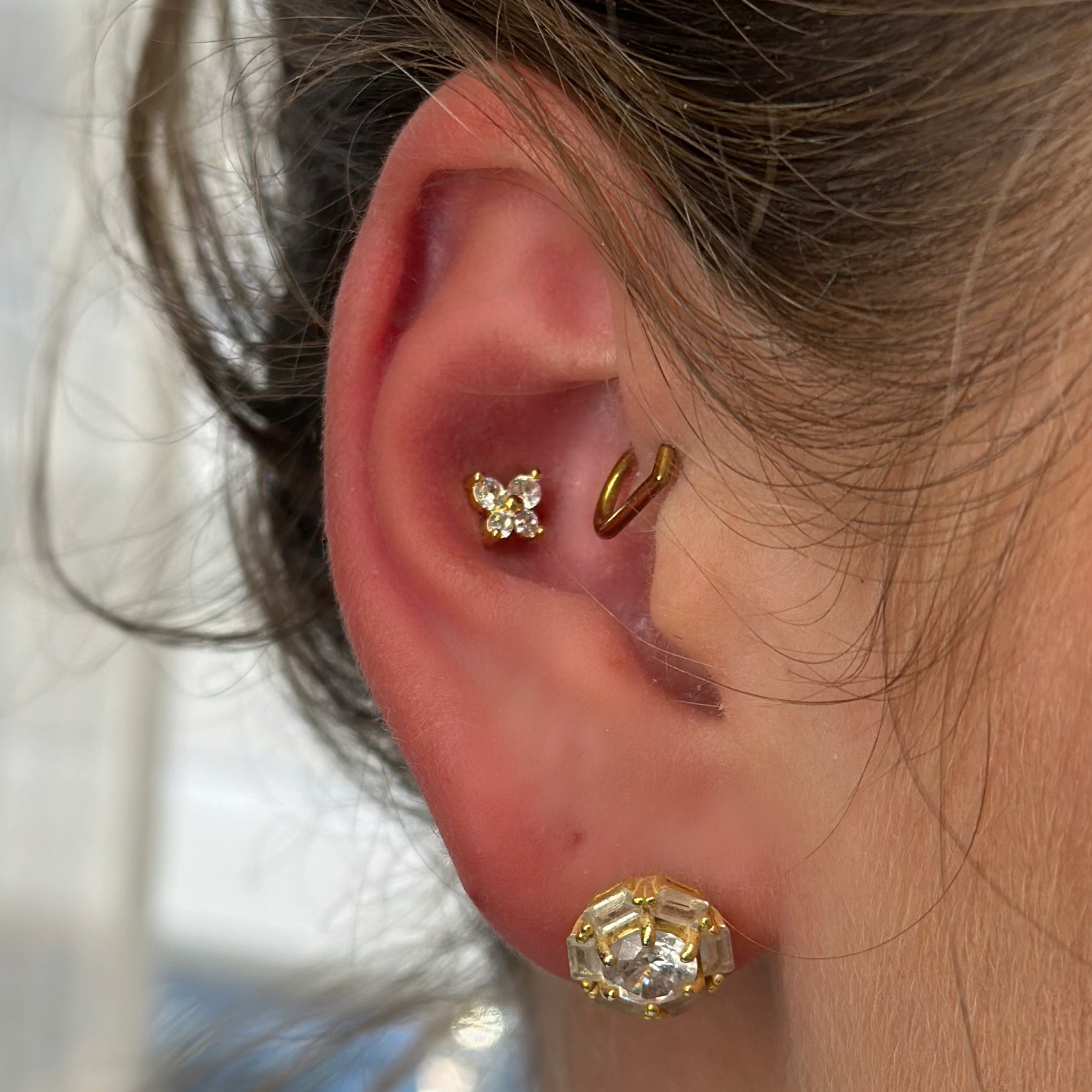 Ohrenpiercing 2